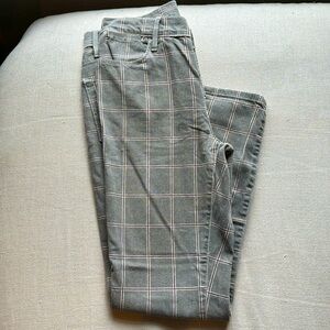 FRAME GREY PLAID LE HIGH SKINNY CROPPED PANTS! 4 pocket, Size 27, inseam 26